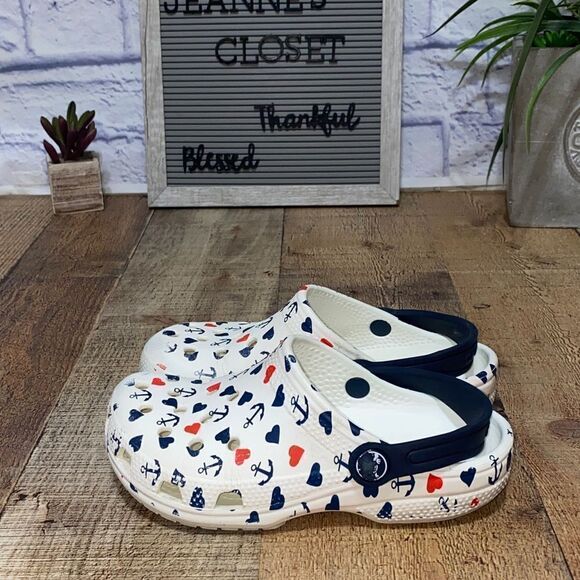 Crocs Classic White Anchor + Hearts Print Clogs C13 - Picture 1 of 11